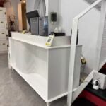 Salons Receptionist Storage Office Reception Table